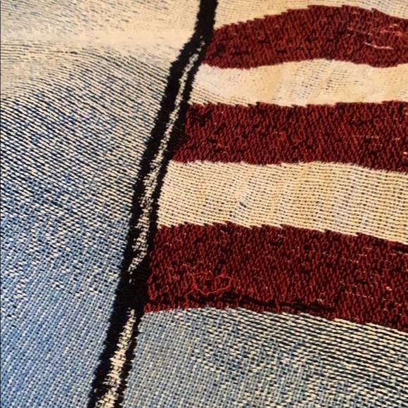 United we stand Tapestry/Afghan, remember 9/11 - Picture 7 of 7